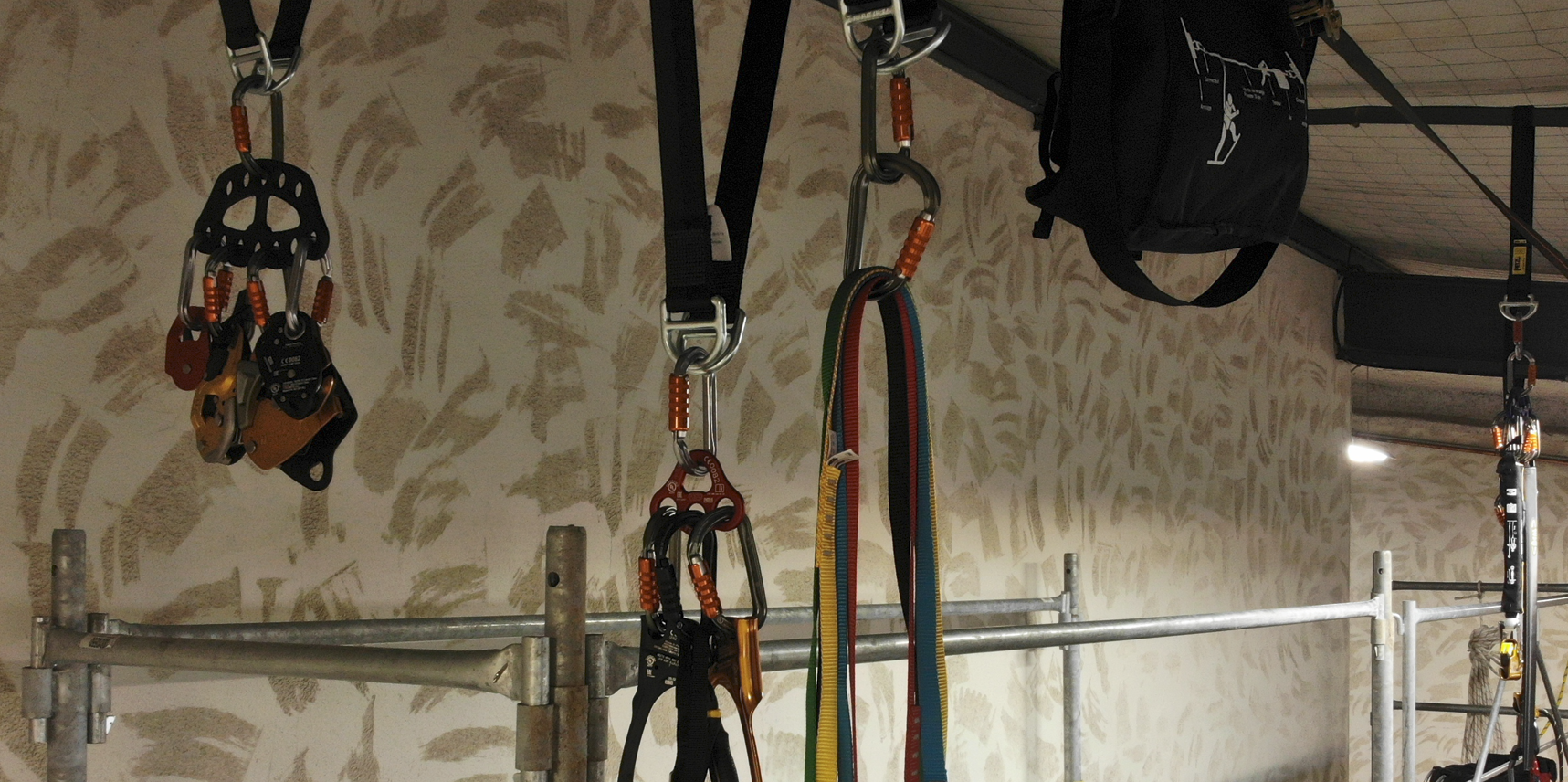 Image de la formation Formation Travail en hauteur sur cordes avec harnais de suspension et technique d'évacuation de victime