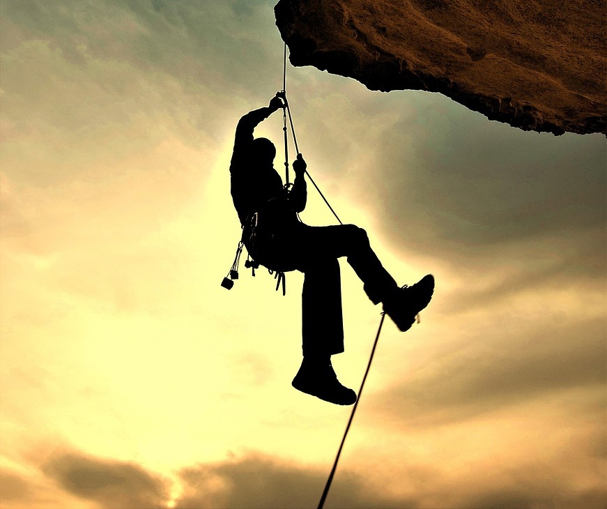 Image de la formation Formation Travail en hauteur sur cordes avec harnais de suspension et technique évacuation de victime