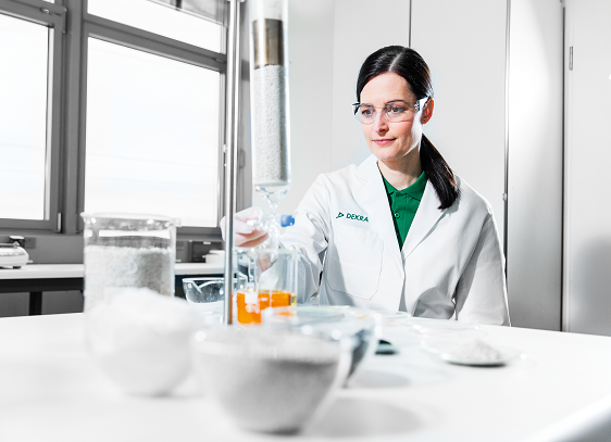 Informations sur la durée et les tarifs de la formation Prévenir les risques chimiques en laboratoire (e-learning)